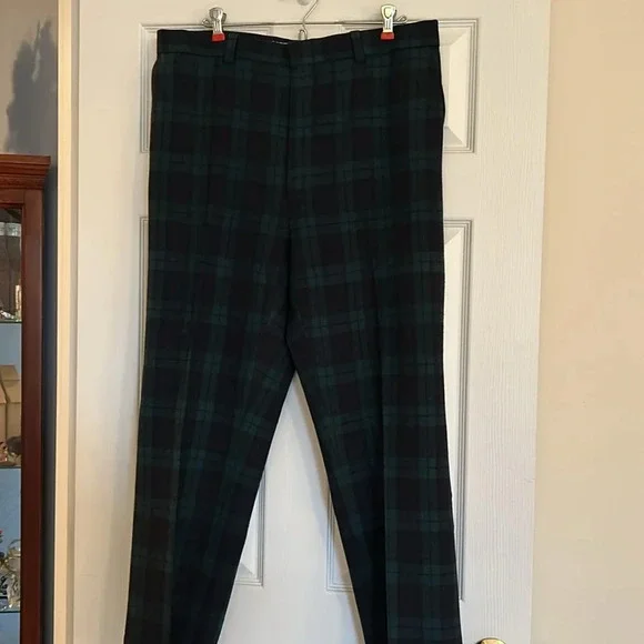 Pendleton Woolen Mills Men’s 3-piece set, vest/pants/cap, navy blue/forest green